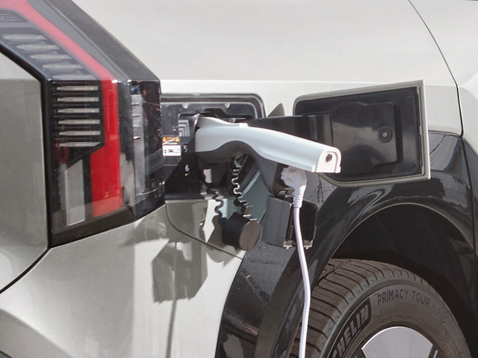 İç Mekan/Dış Mekan V2L (Araçtan Cihaza Şarj)